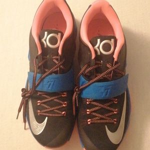 Nike KDs